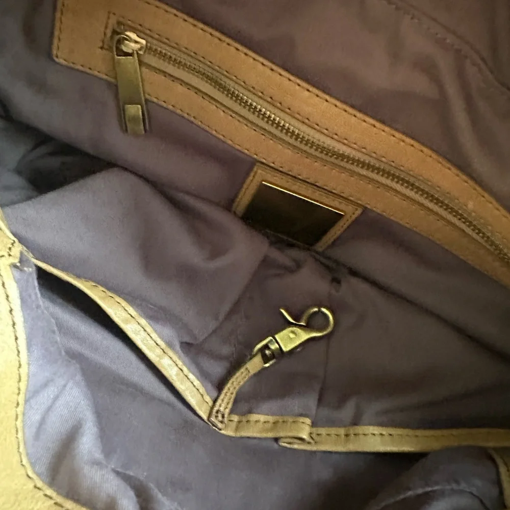 Kooba Hailey Camel Handbag NWT Satchel - Picture 5 of 13